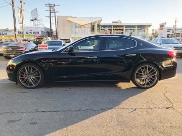 2017 Maserati Ghibli SQ4 Blue 1,694 Miles